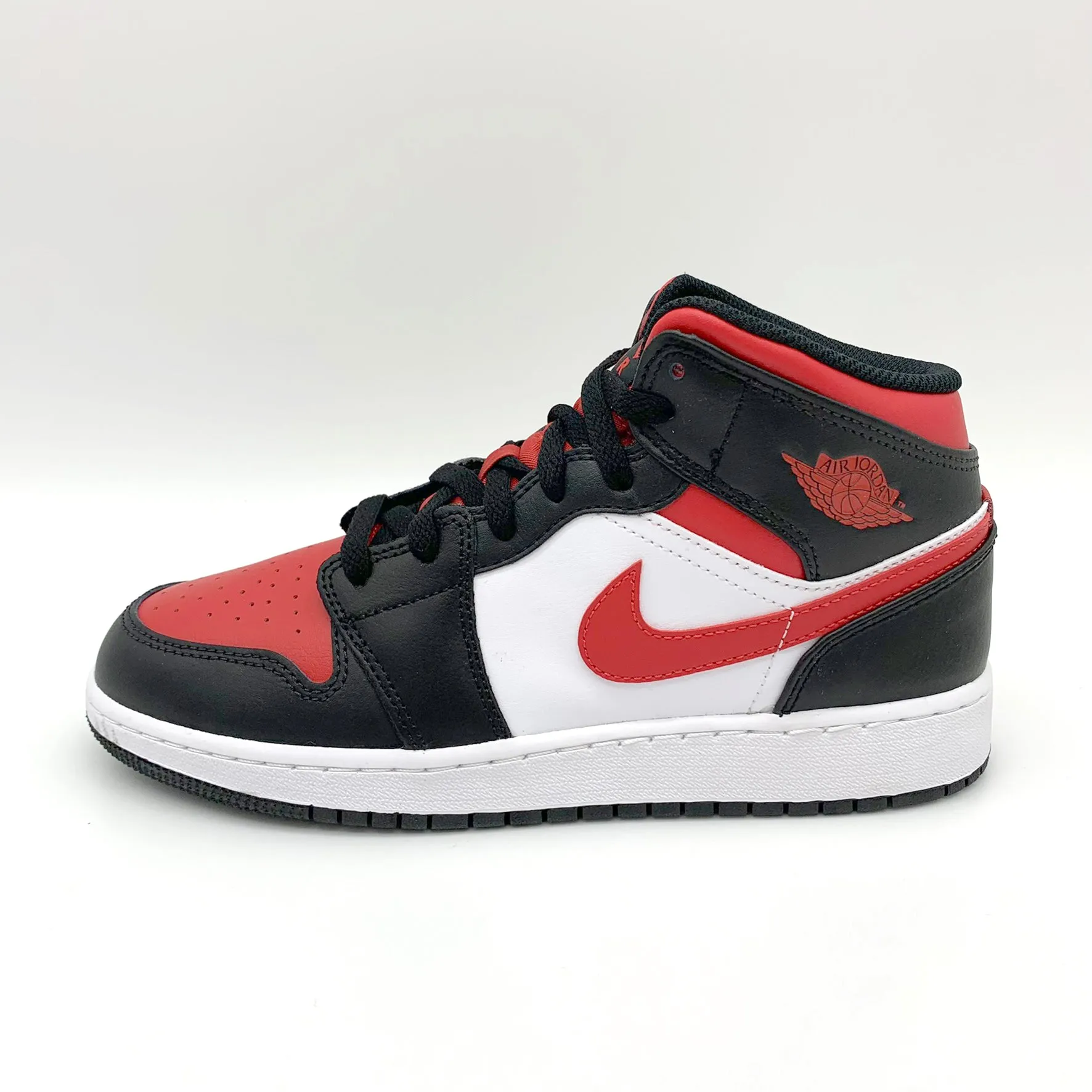 Air Jordan 1 Mid Black Fire Red