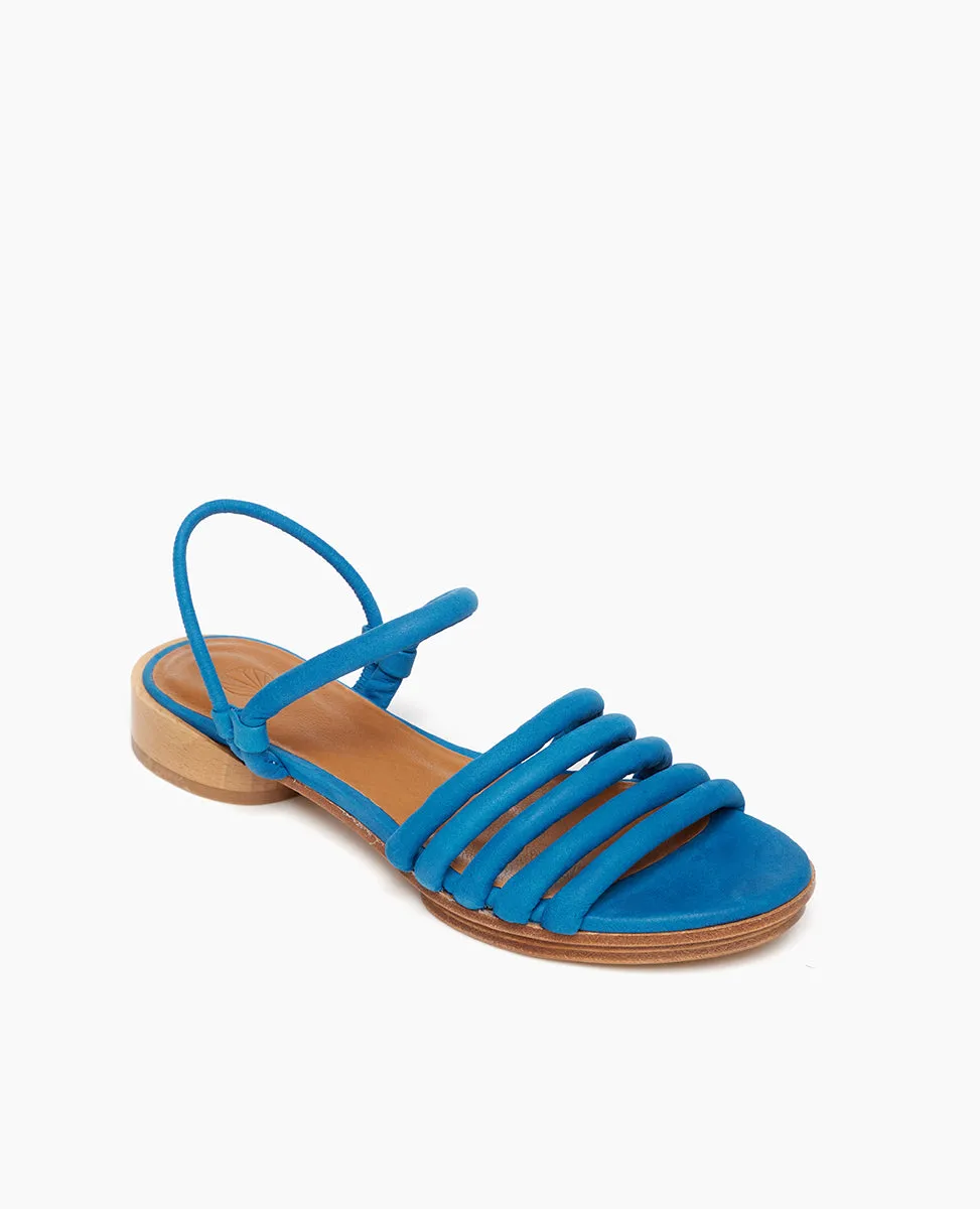 Emma Sandal