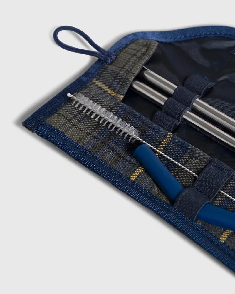 The Flannel Straw Kit